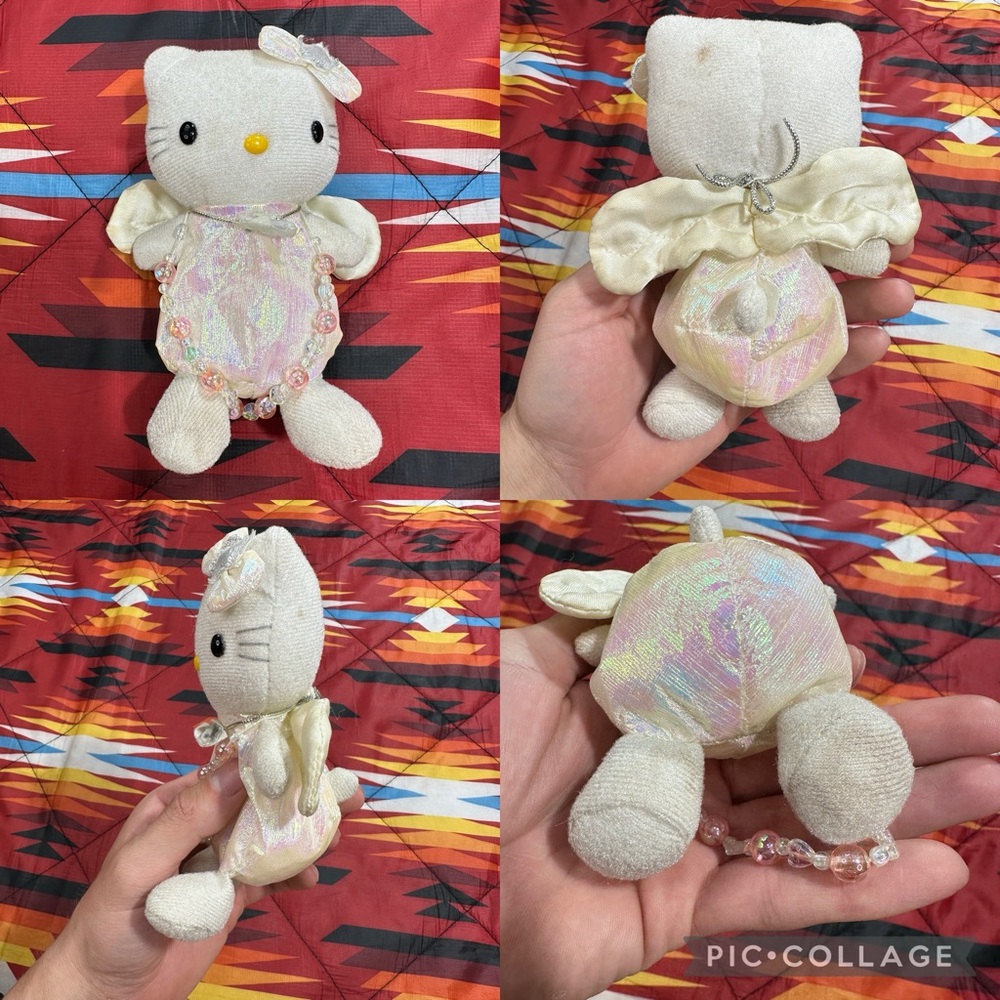 Vintage Y2K Sanrio Hello Kitty Pink 6” Plush Beanie